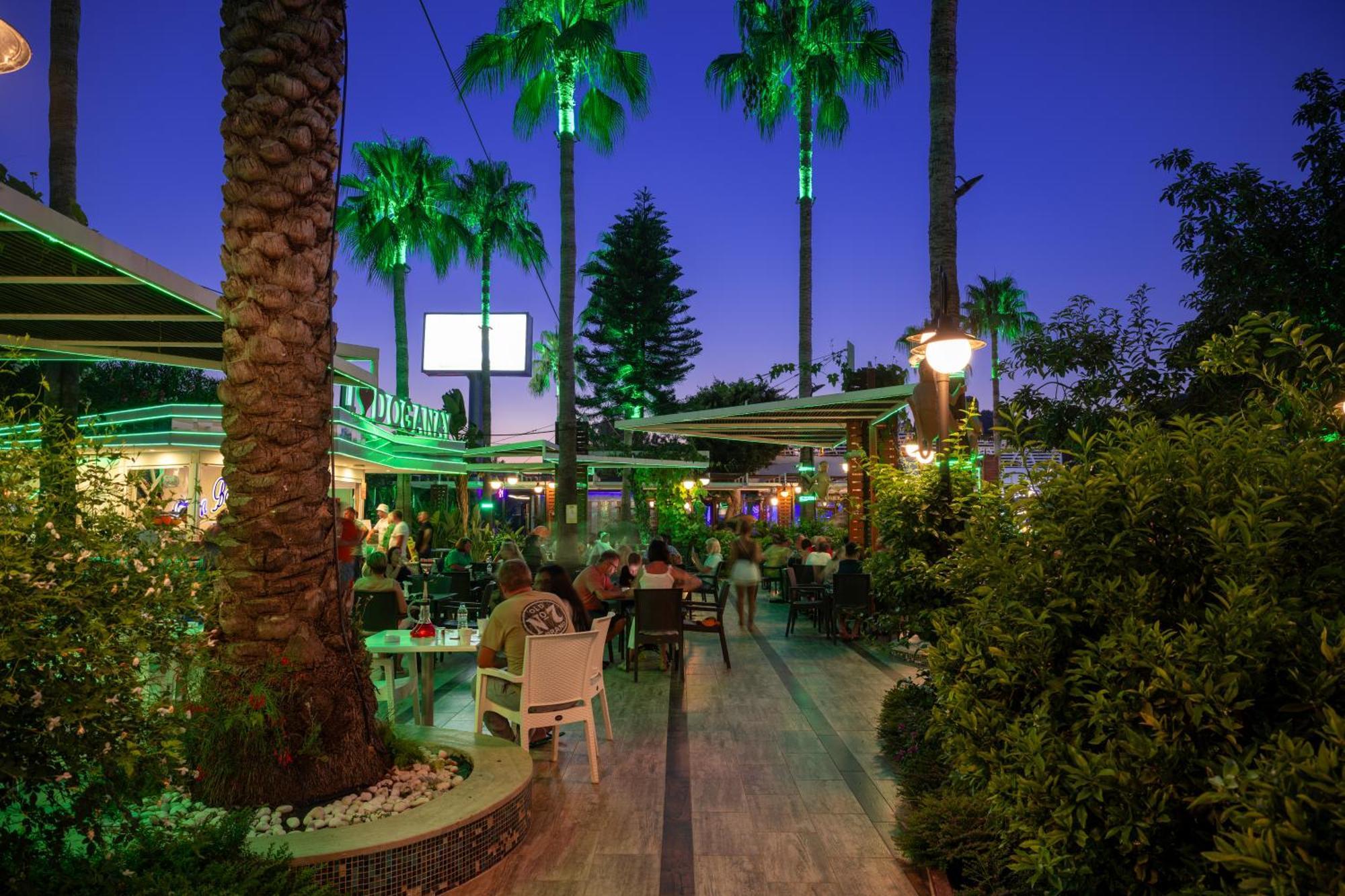 Beach Club Doganay Hotel Konakli Bagian luar foto
